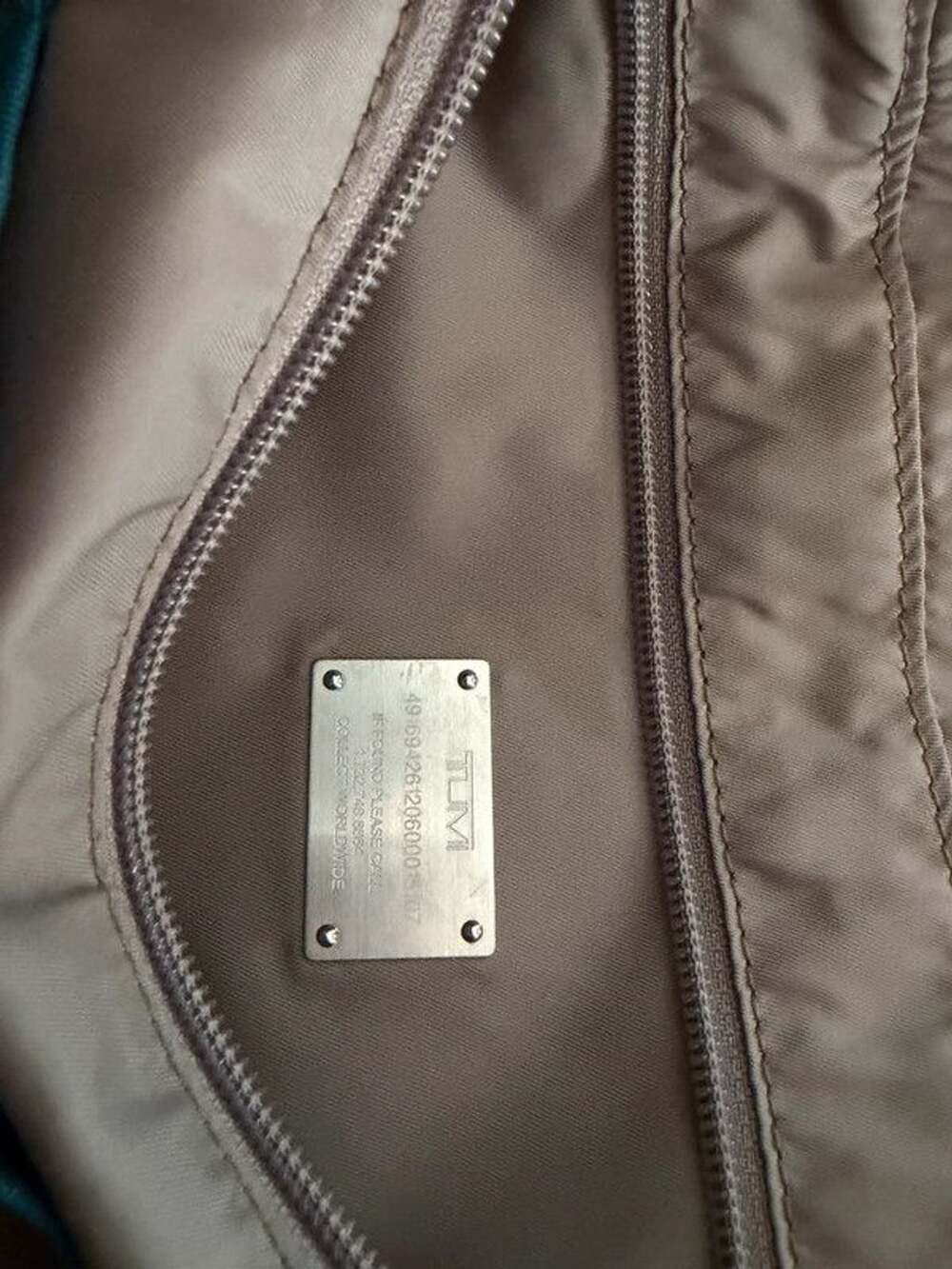 Tumi Voyageur Geometric Pattern Versatile Handbag Designer And Unique - Picture 3 of 6